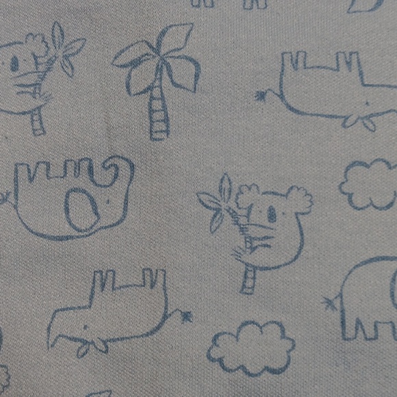 Sleep & Play with Matching Hat - Picture 5 of 11